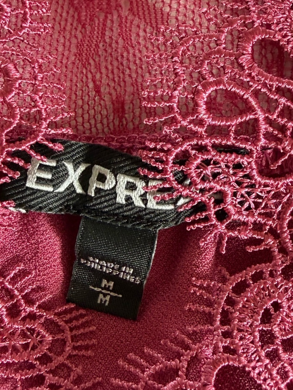 Express Lace Blouse Medium‎ Deep Raspberry/Berry Pink Sleeveless Ruffle Work Top - Picture 4 of 7